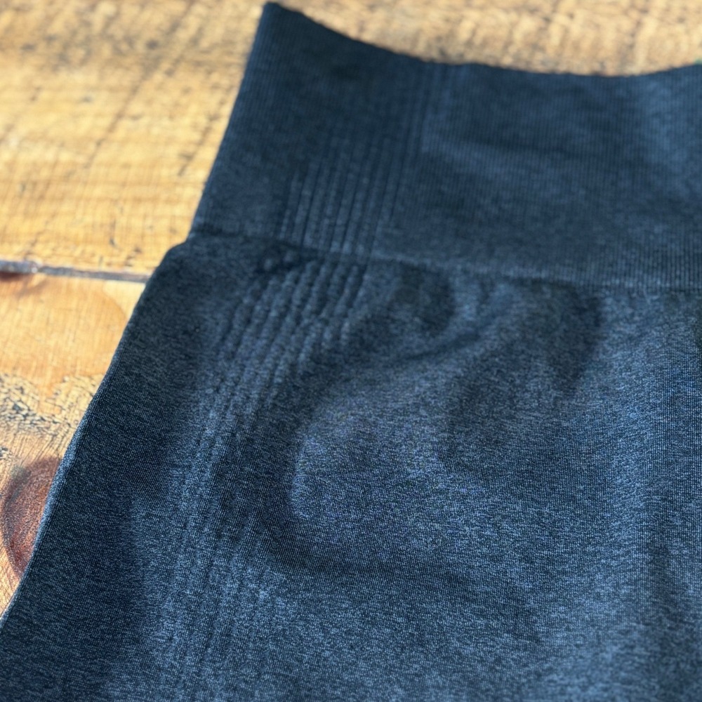 Gymshark Womens Black Charcoal Athletic Workout Leggings No Size Tag See Descr - Picture 4 of 9
